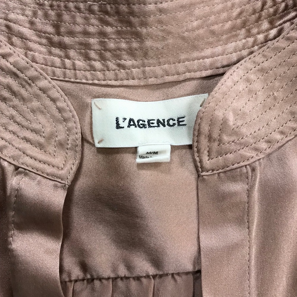 L'AGENCE Silk Blouse Dusty Rose Pink Split V-Neck Satin Top Size Medium - Picture 4 of 8